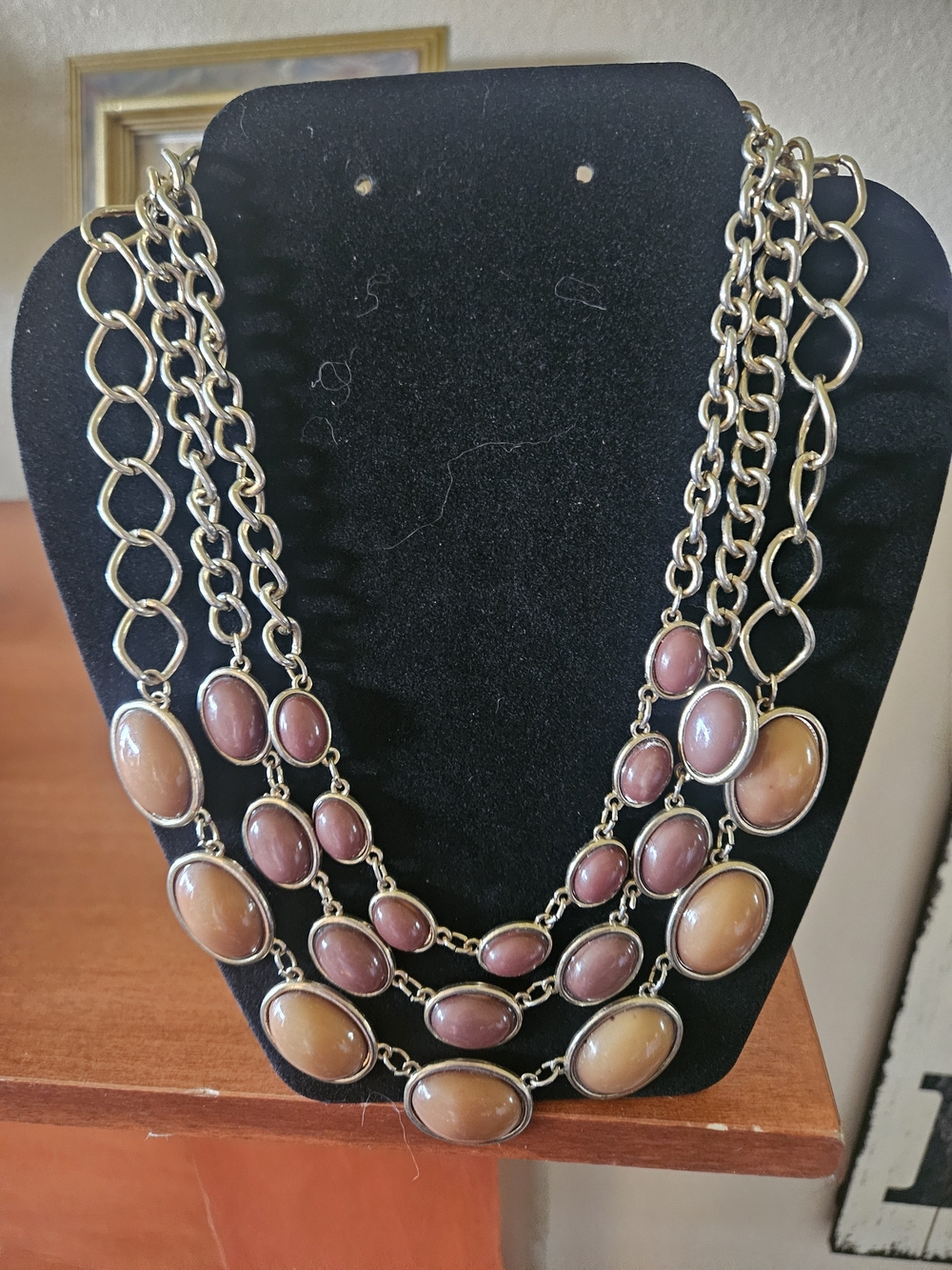 Source Unknown Gold-Tone Layered Necklace with Pink and Peach Cabochons